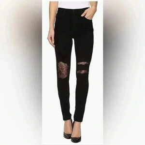 Joe’s Jeans Flawless The Charlie High Rise Skinny Dani  Black Distressed Size 30